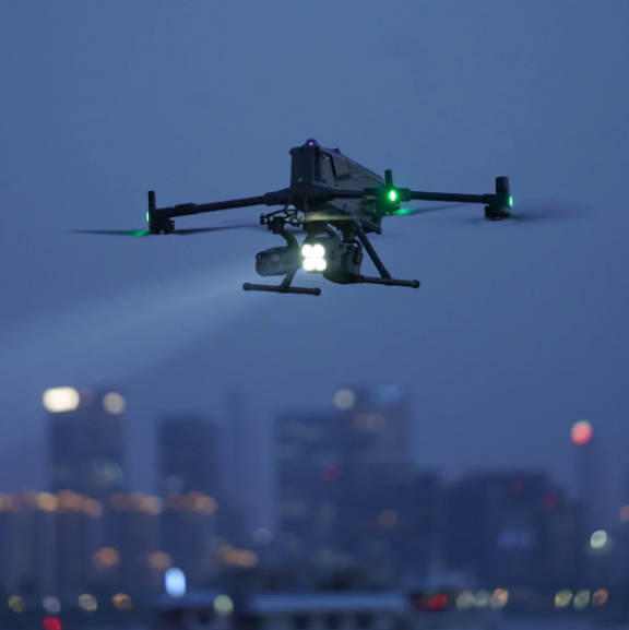 DJI Matrice 400 Enterprise Drone – Long-Endurance UAV with Power-Line Obstacle Sensing